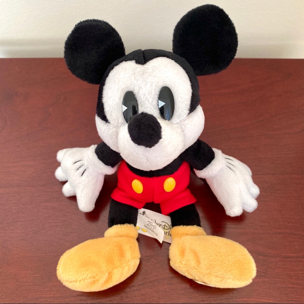 Vintage 2000 Mickey Mouse